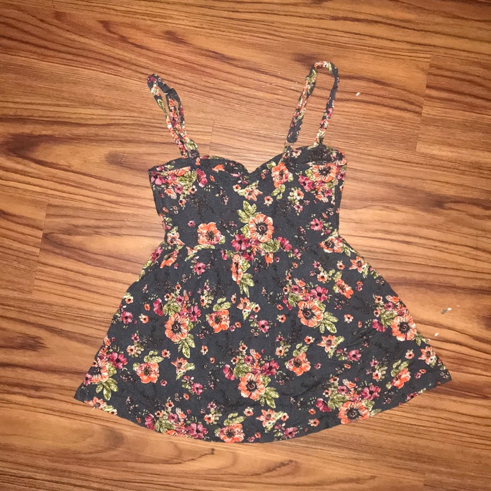 Tank top - Picture 2 of 3